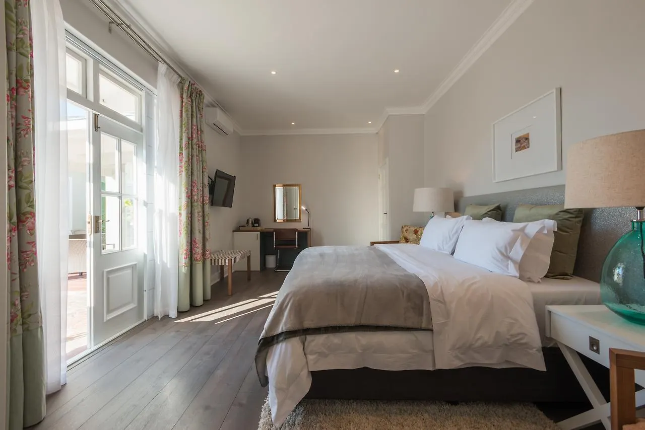 Waterstone Lodge Somerset West 4*,